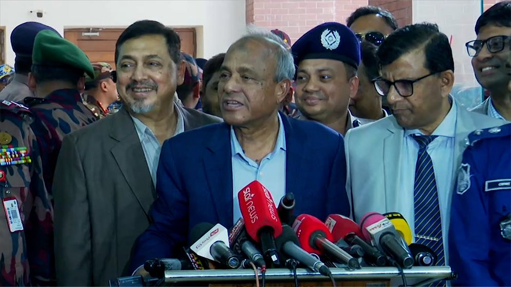 নির্বাচনের আগে-পরে ৭ দিন আইনশৃঙ্খলা বাহিনী বিশেষ দায়িত্বে থাকবে