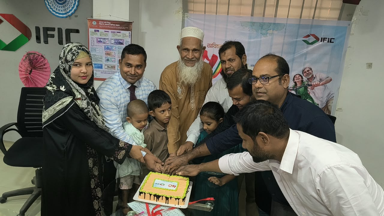 সৈয়দপুরে আইএফআইসি ব্যাংকের ৫০ বছর পূর্তি উদযাপন