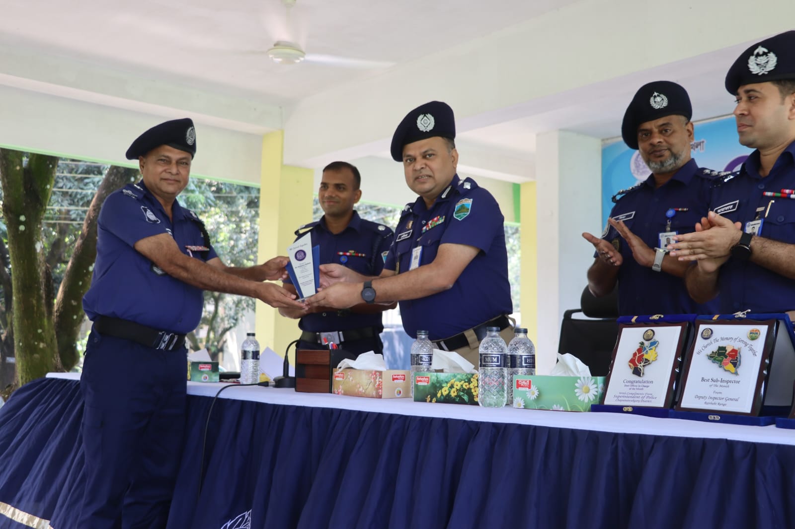 পঞ্চমবারের মতো জেলার শ্রেষ্ঠ এএসআই শাহজাহান বাদশাহ
