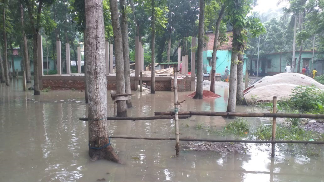 বাঘারপাড়া পৌরসভার তিনটি ওয়ার্ডে জলাবদ্ধতা, ইউনিয়ন ব্যবস্থায় ফিরতে চায় জনগণ