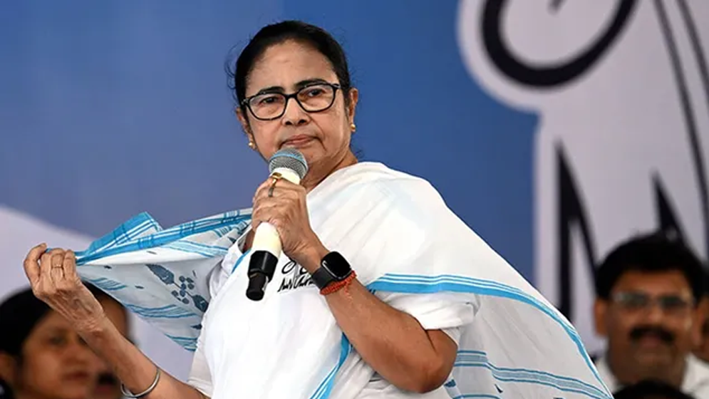 মমতার বিরুদ্ধে বিদ্রোহ করা ১৯ এমপির তালিকা এনডিটিভির হাতে মমতার বিরুদ্ধে বিদ্রোহ করা ১৯ এমপির তালিকা এনডিটিভির হাতে