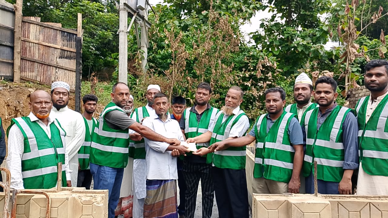 বাঘাইছড়িতে অগ্নিকাণ্ডে ক্ষতিগ্রস্ত পরিবারের পাশে আহলে সুন্নাত ওয়াল জামাত বাঘাইছড়িতে অগ্নিকাণ্ডে ক্ষতিগ্রস্ত পরিবারের পাশে আহলে সুন্নাত ওয়াল জামাত