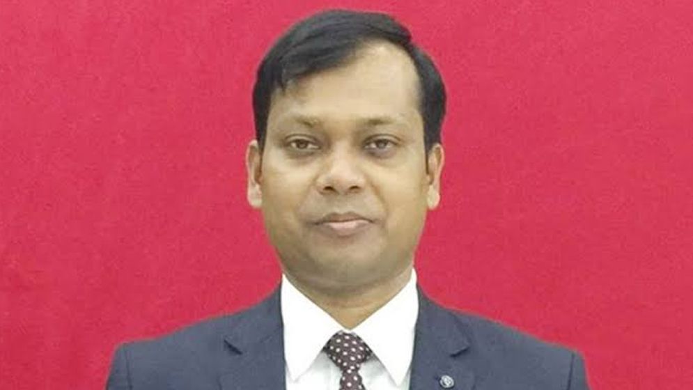 সিলেট ডিসি সারওয়ার আলমকে জনপ্রশাসন মন্ত্রণালয়ে বদলি সিলেট ডিসি সারওয়ার আলমকে জনপ্রশাসন মন্ত্রণালয়ে বদলি